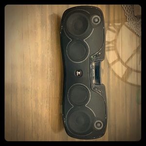 Logitech Rechargeable Speaker IPOD/ IPOD NANO